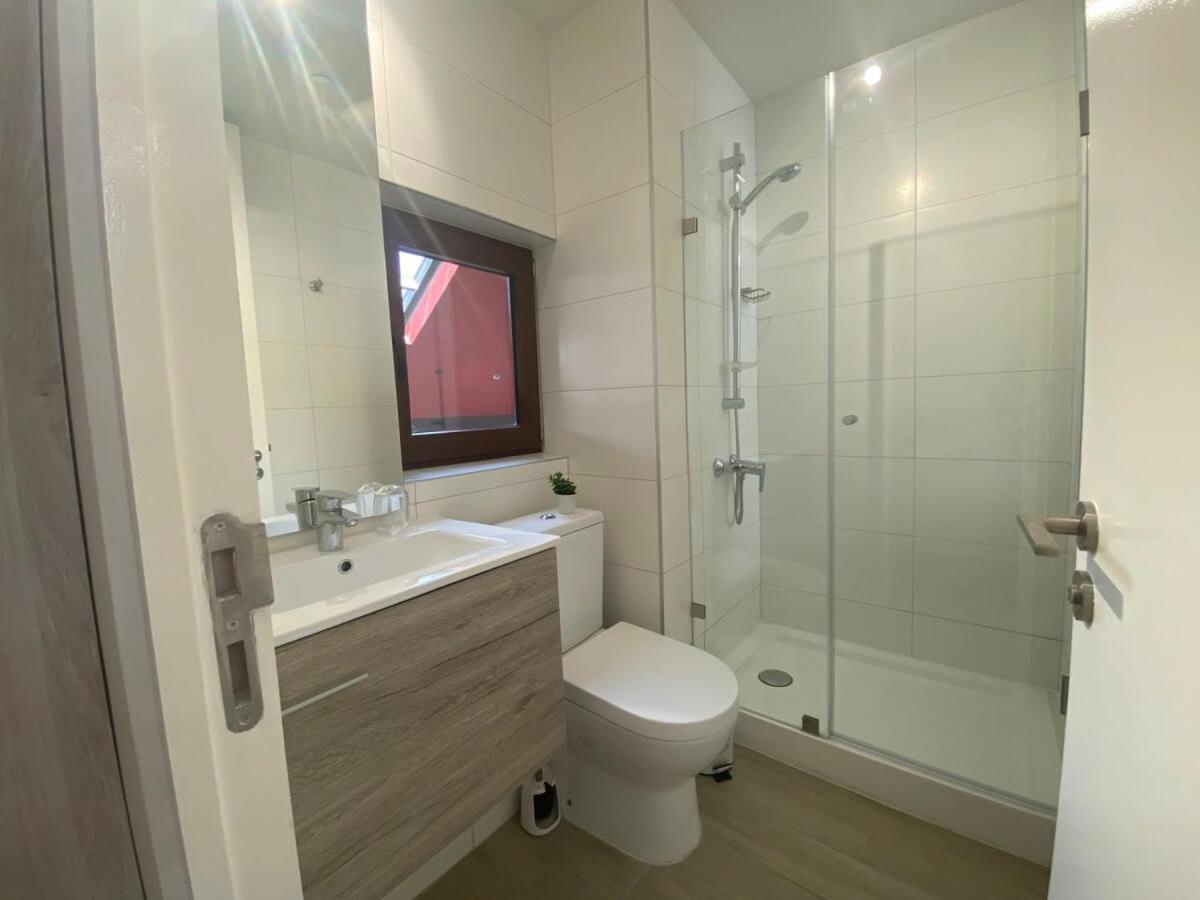 Hom I Envalparaiso, Loft Ubicado En Miradorbaron Parking 1613 * Valparaiso