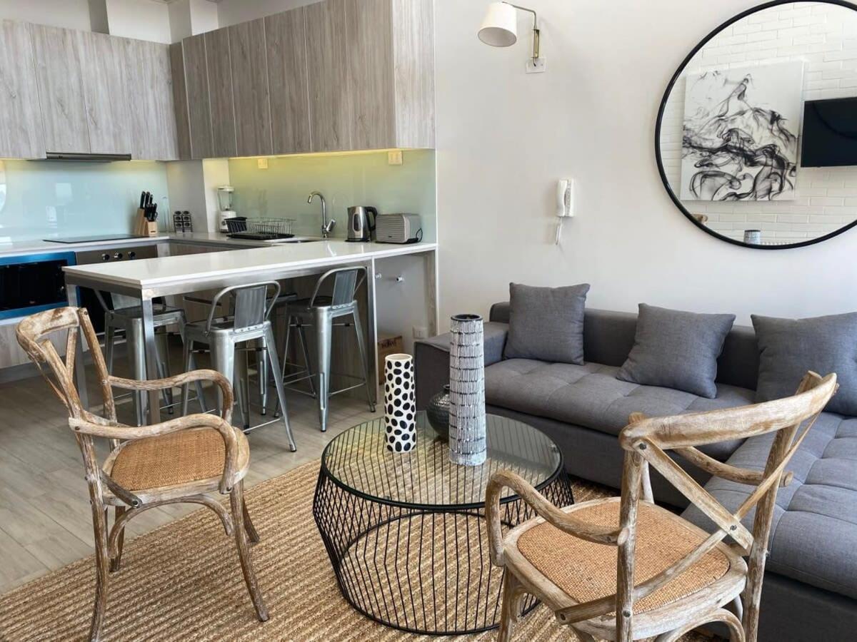 Apartment Hom I Envalparaiso, Loft Ubicado En Miradorbaron Parking 1613 *